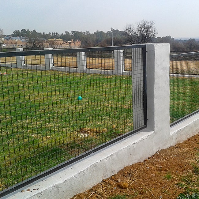 60f299d780820049ecd4b07a_Mesh-security-fence-Gauteng
