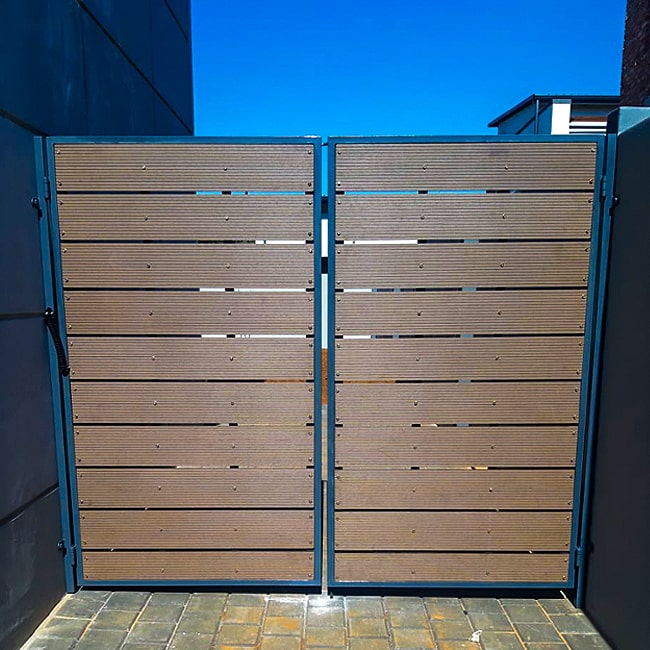 6108f34fa5310eeb6c48f0f1_Composite-wood-gates-installations (3)